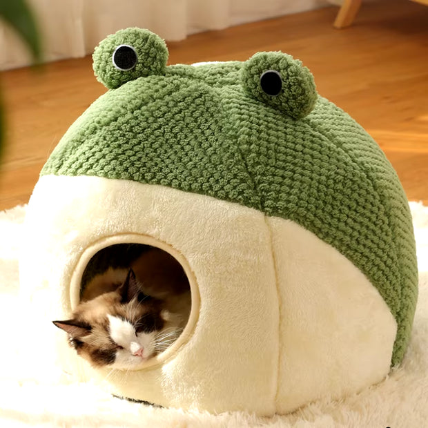 Frog-Shaped Plush Pet Nest – Warm Winter Dog Den & Cat Villa Semi-Enclosed Kitten Puppy House - Gold Store Business